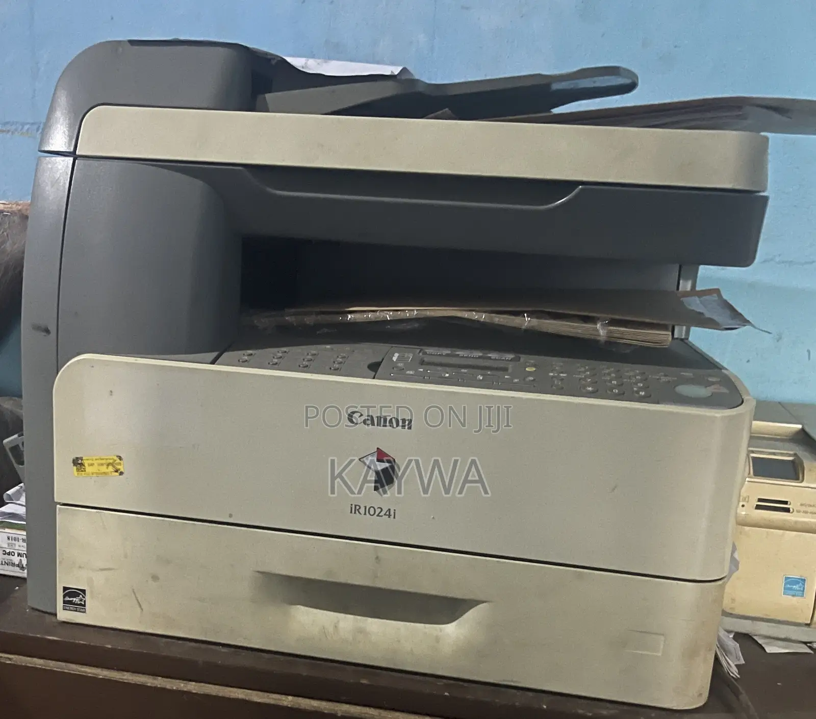 Canon 1024i