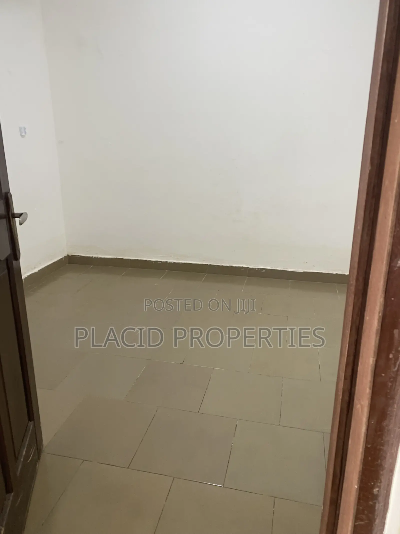 1bdrm Apartment in Ashongman, Old Ashomang for rent