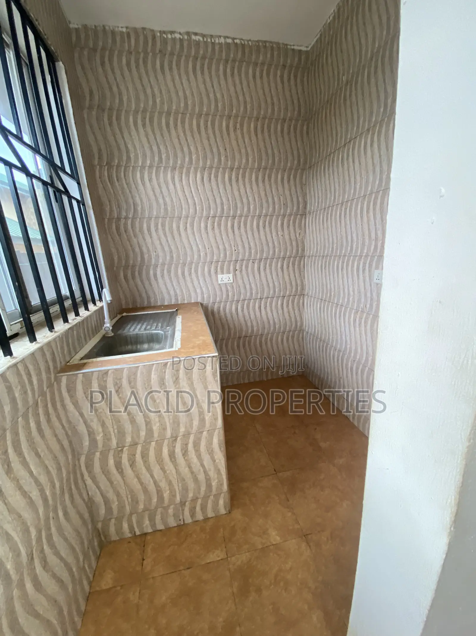 1bdrm Apartment in Ashongman, Old Ashomang for rent