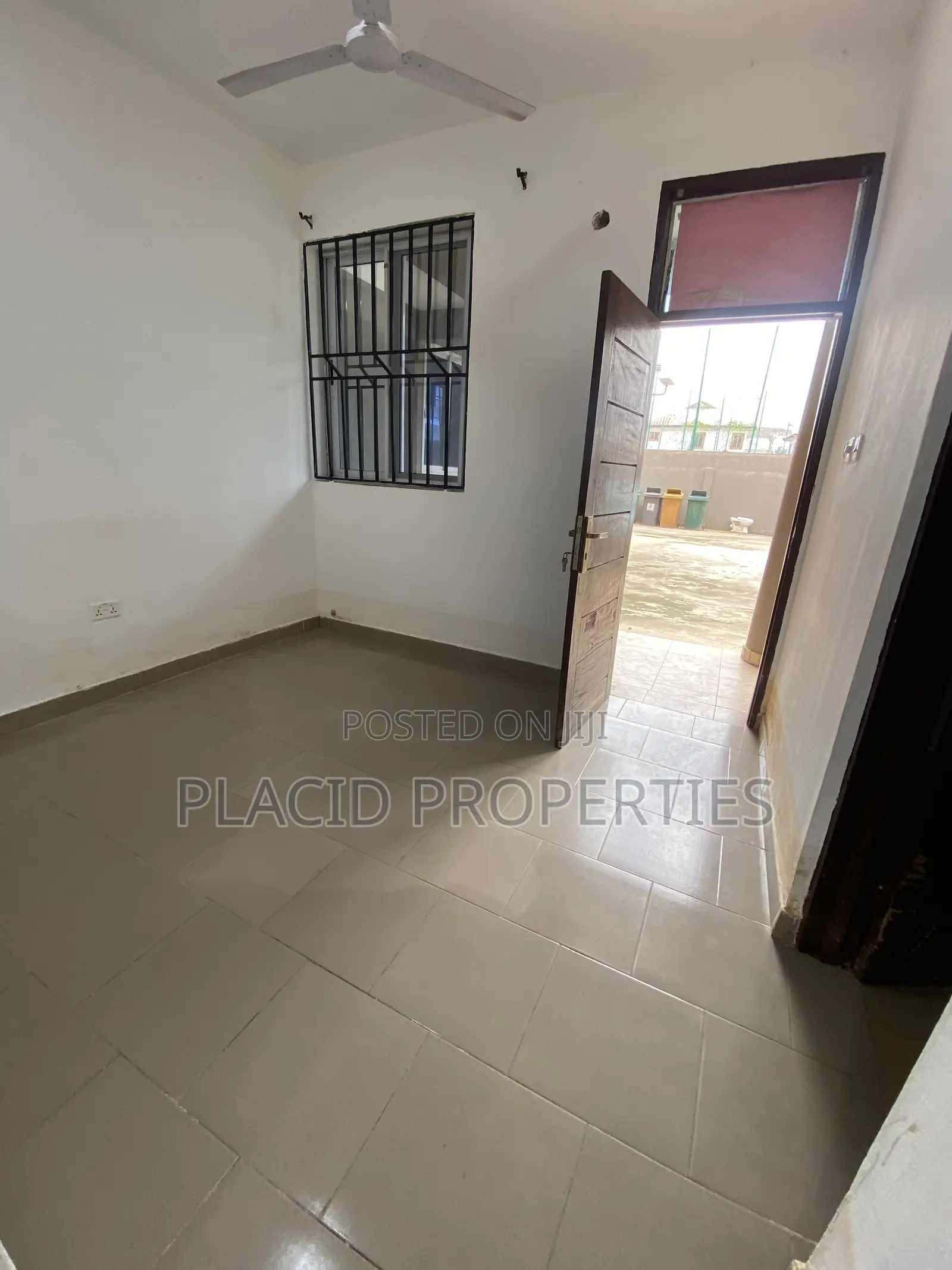 1bdrm Apartment in Ashongman, Old Ashomang for rent