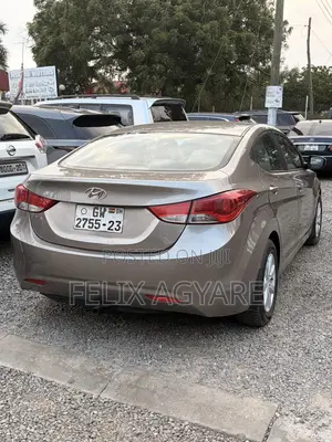 Hyundai Elantra 2012 Gray