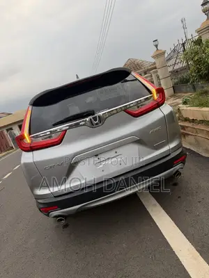 Honda CR-V Touring 4dr SUV AWD (1.5L 4cyl CVT) 2017 Silver