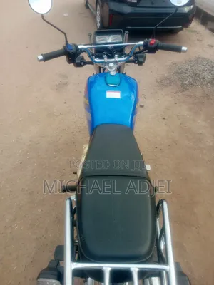 New Royal RY125 2026 Blue