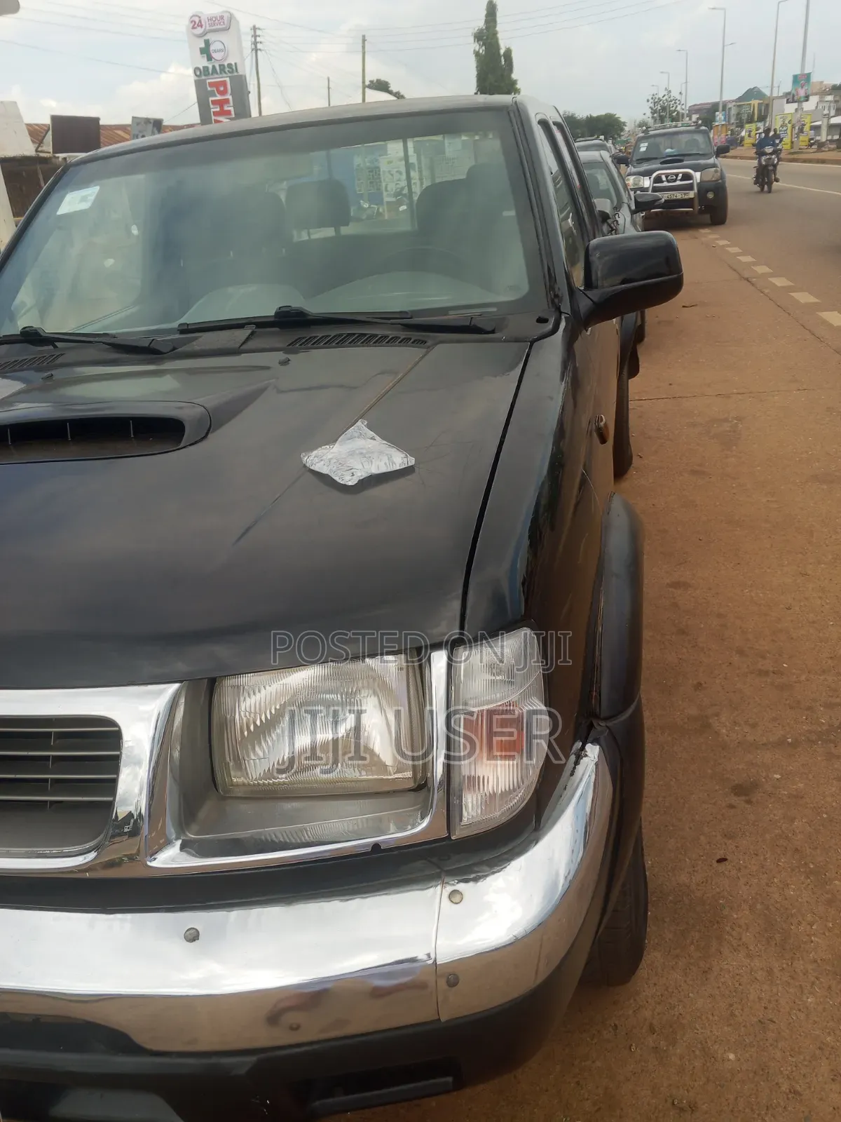 Nissan Hardbody 2011 Black