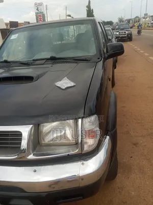 Nissan Hardbody 2011 Black