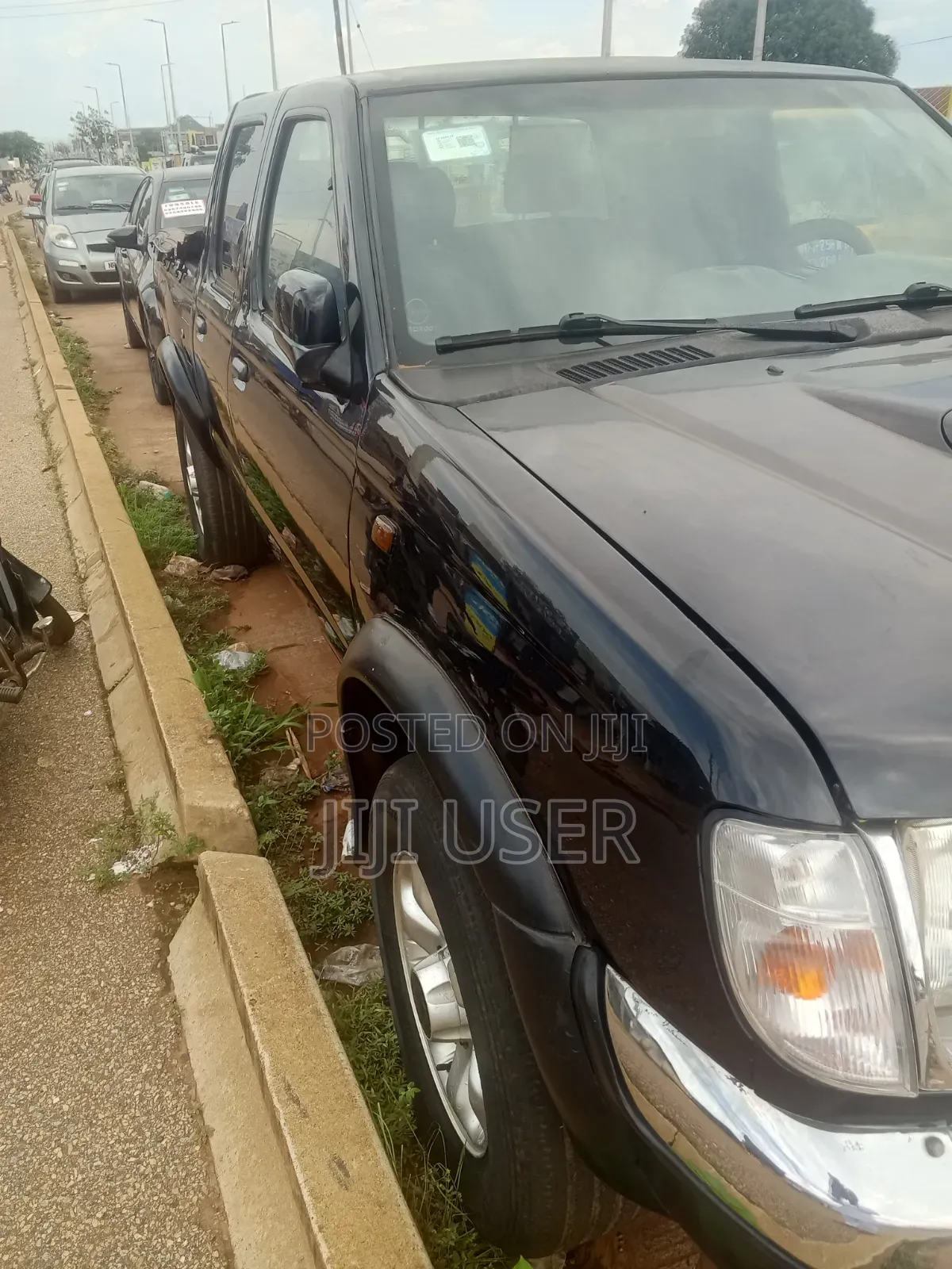 Nissan Hardbody 2011 Black