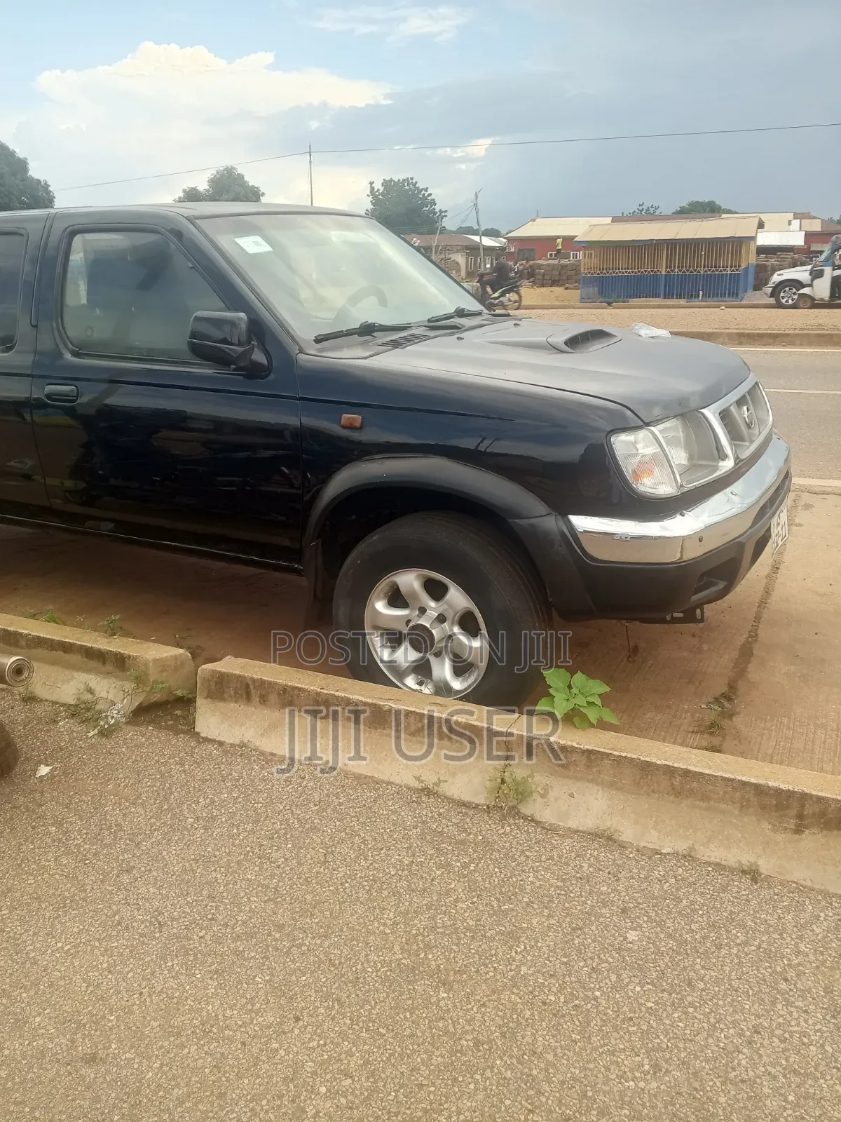 Nissan Hardbody 2011 Black