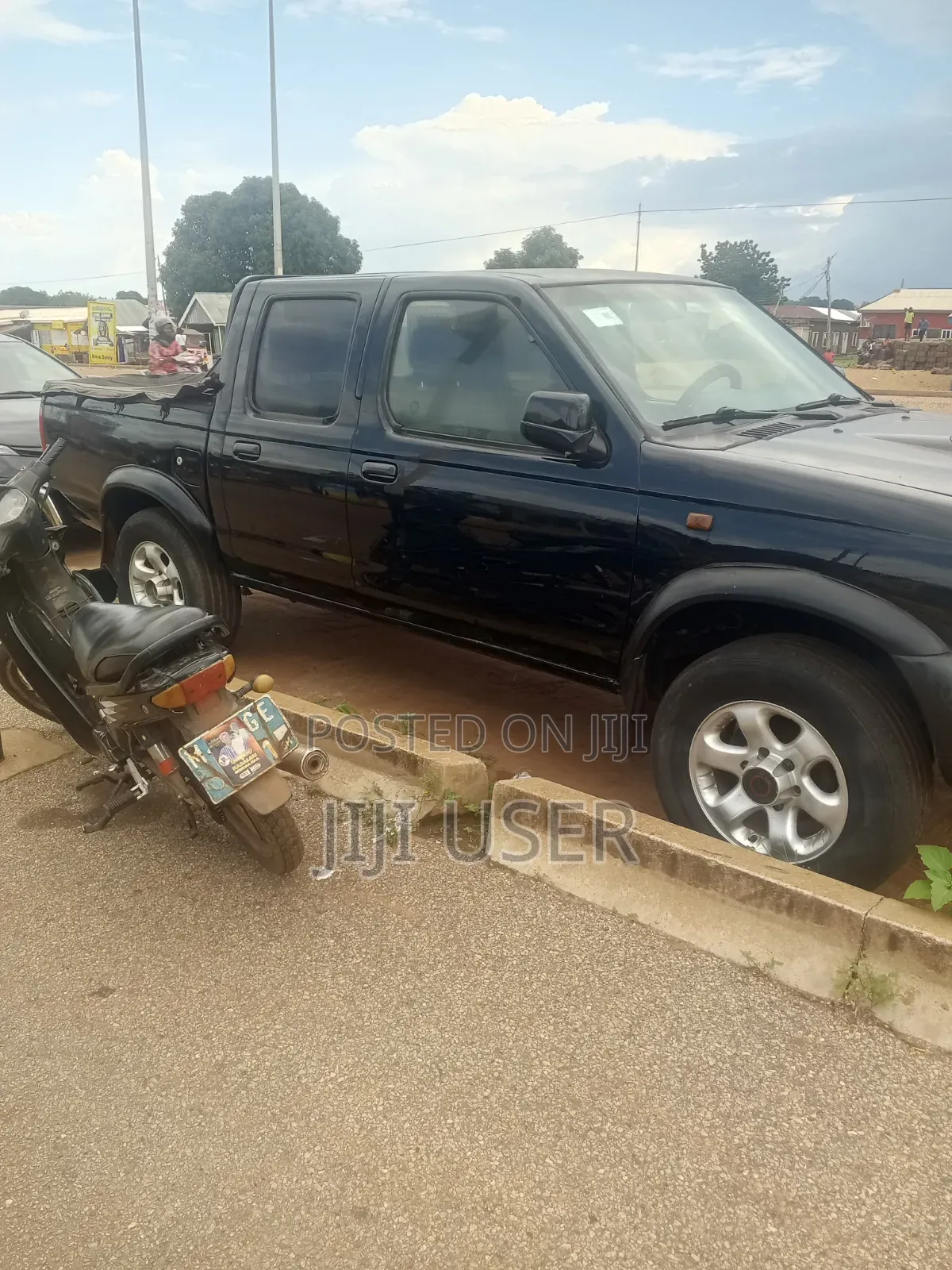 Nissan Hardbody 2011 Black