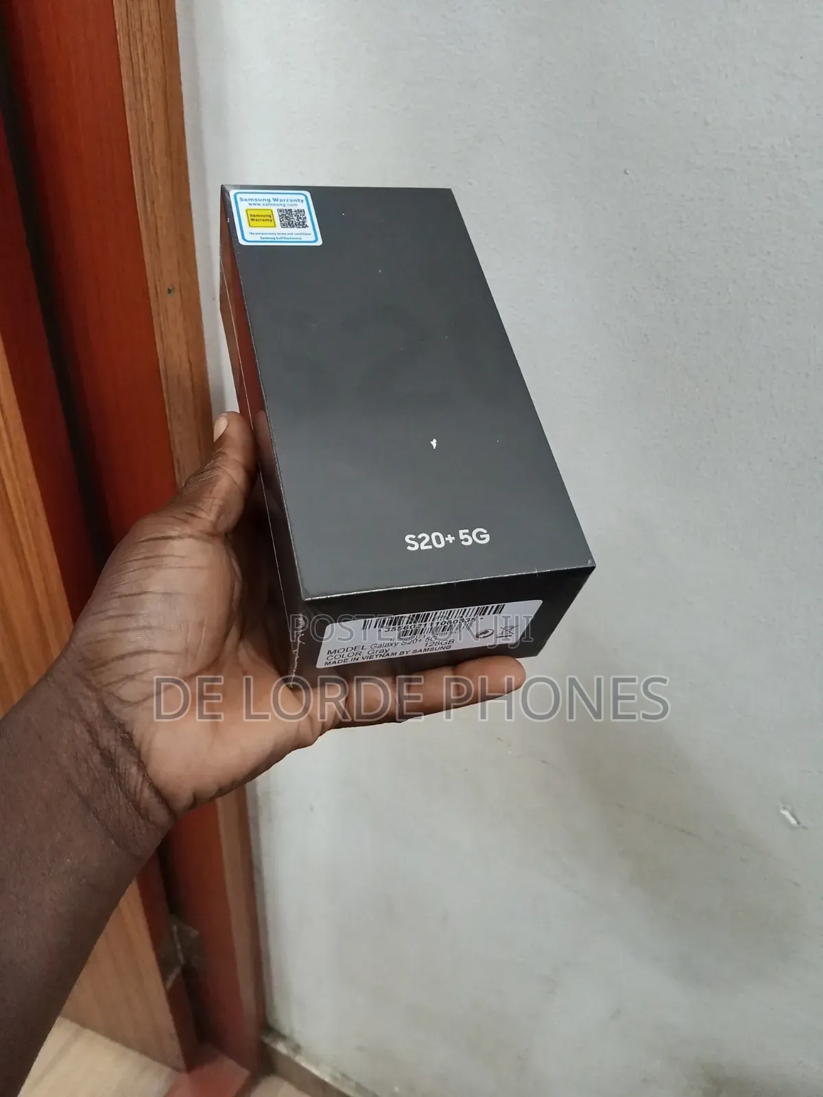 New Samsung Galaxy S20+ 128 GB Gray