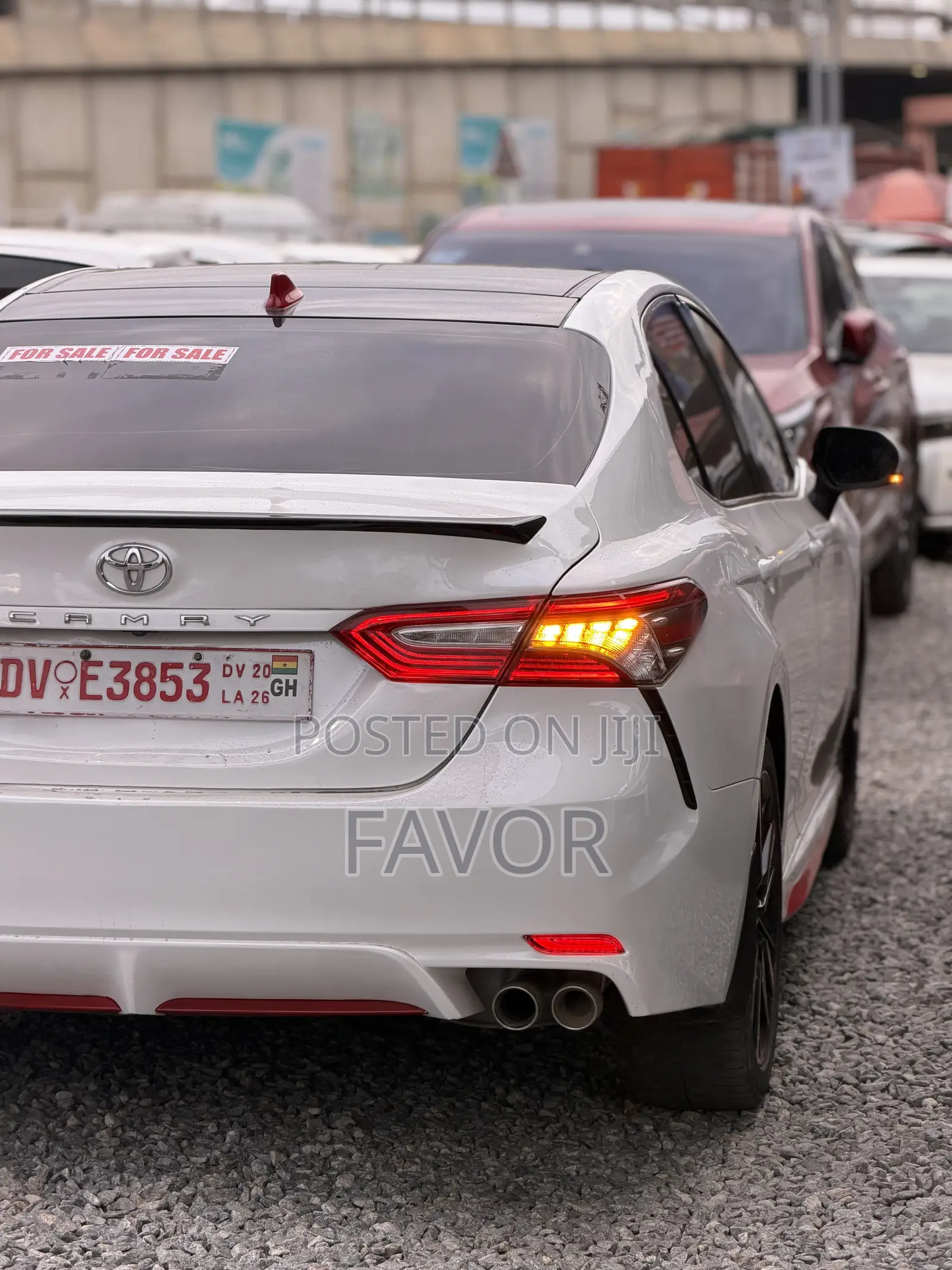Toyota Camry XSE (2.5L 4cyl 8A) 2019 White