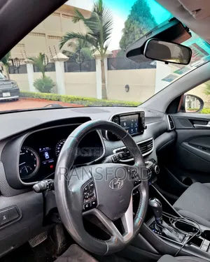 Hyundai Tucson 2019 Red