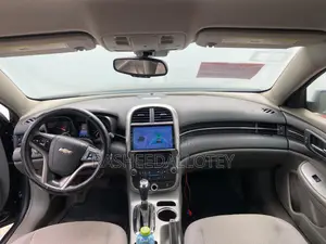 Chevrolet Malibu LS 4dr Sedan (2.5L 4cyl 6A) 2014 Gray