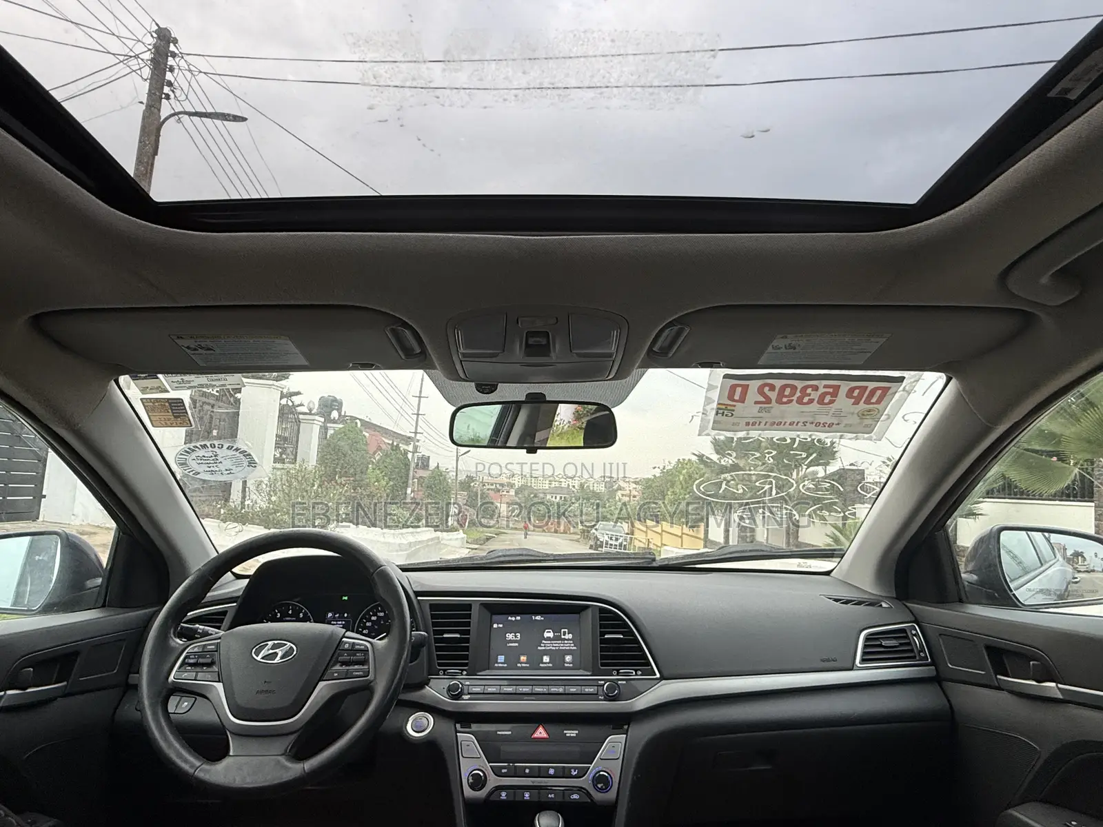 Hyundai Elantra SE Sedan FWD (2.0L 4cyl 6M) 2017