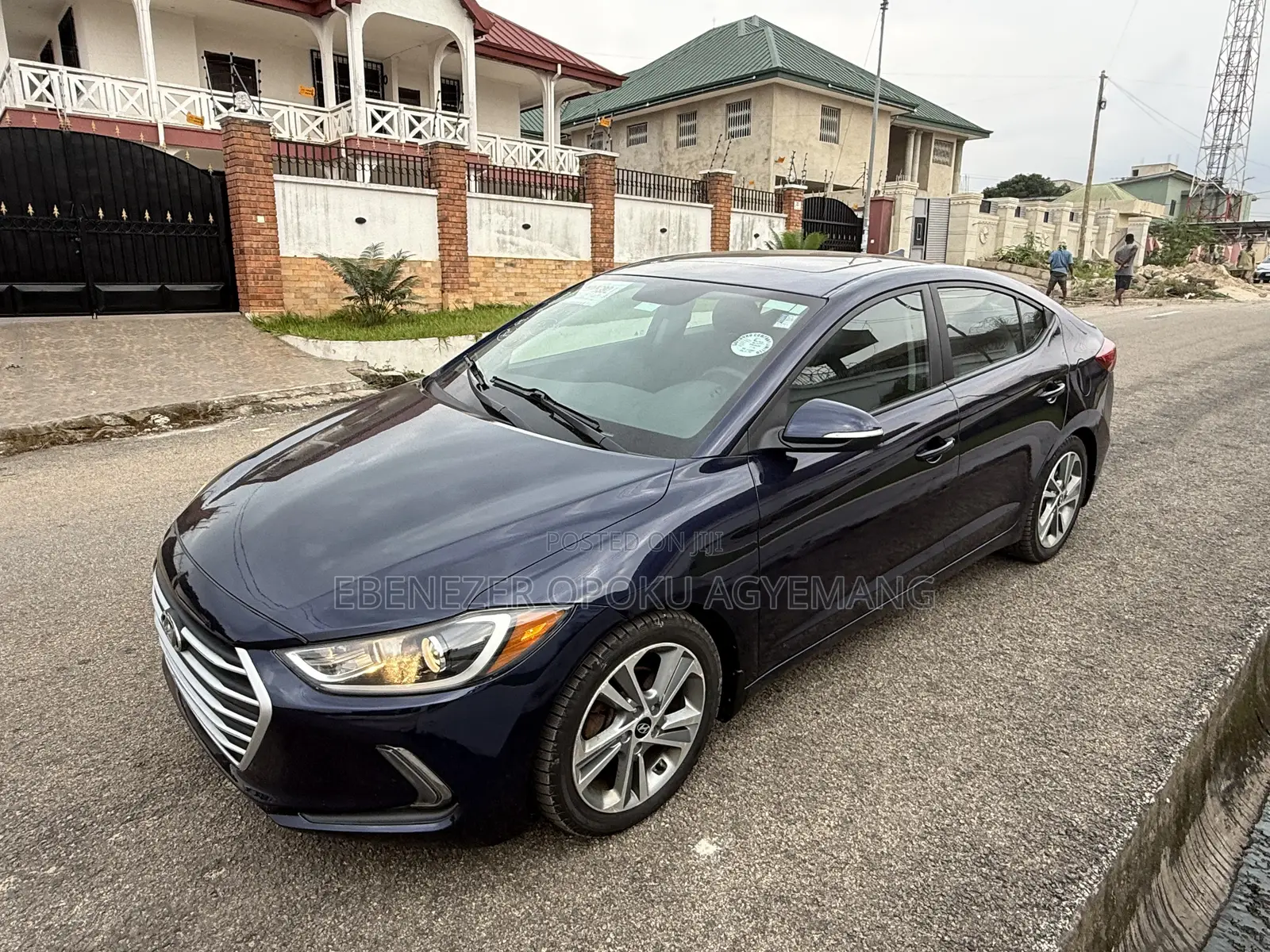 Hyundai Elantra SE Sedan FWD (2.0L 4cyl 6M) 2017