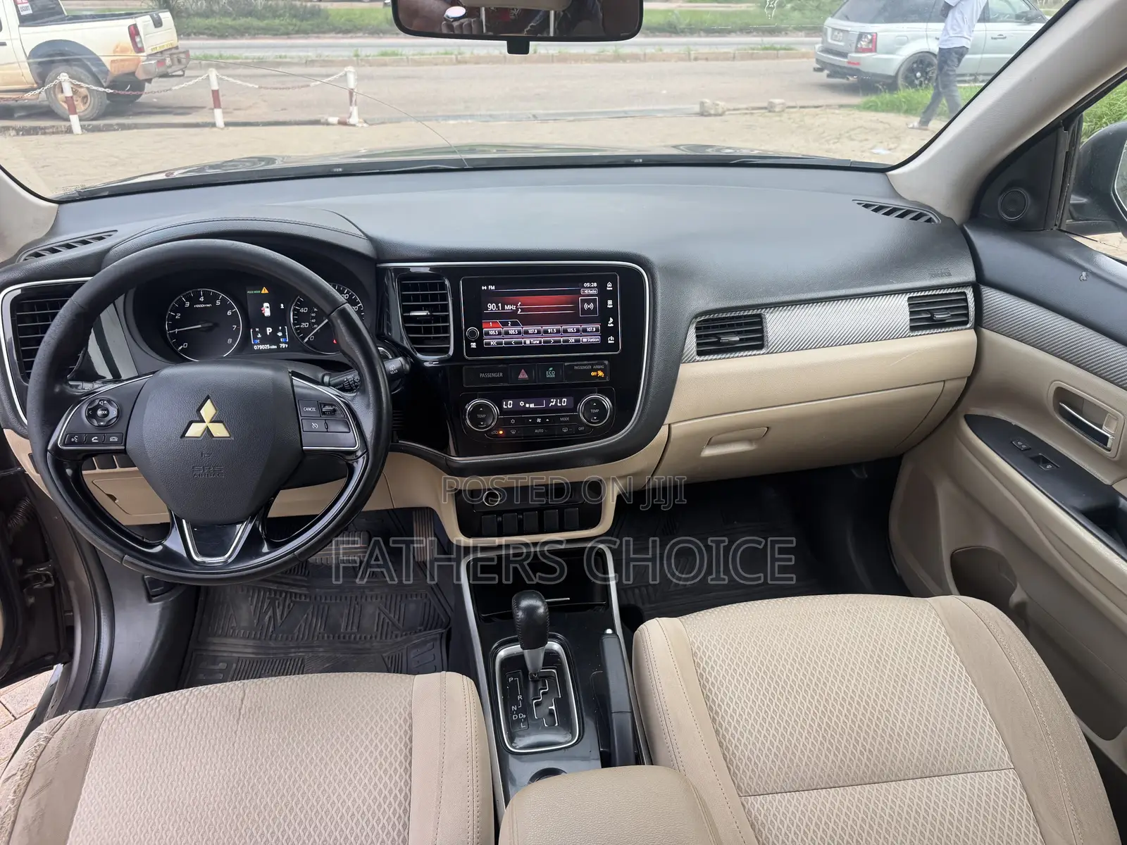 Mitsubishi Outlander SEL FWD 2017 Gray