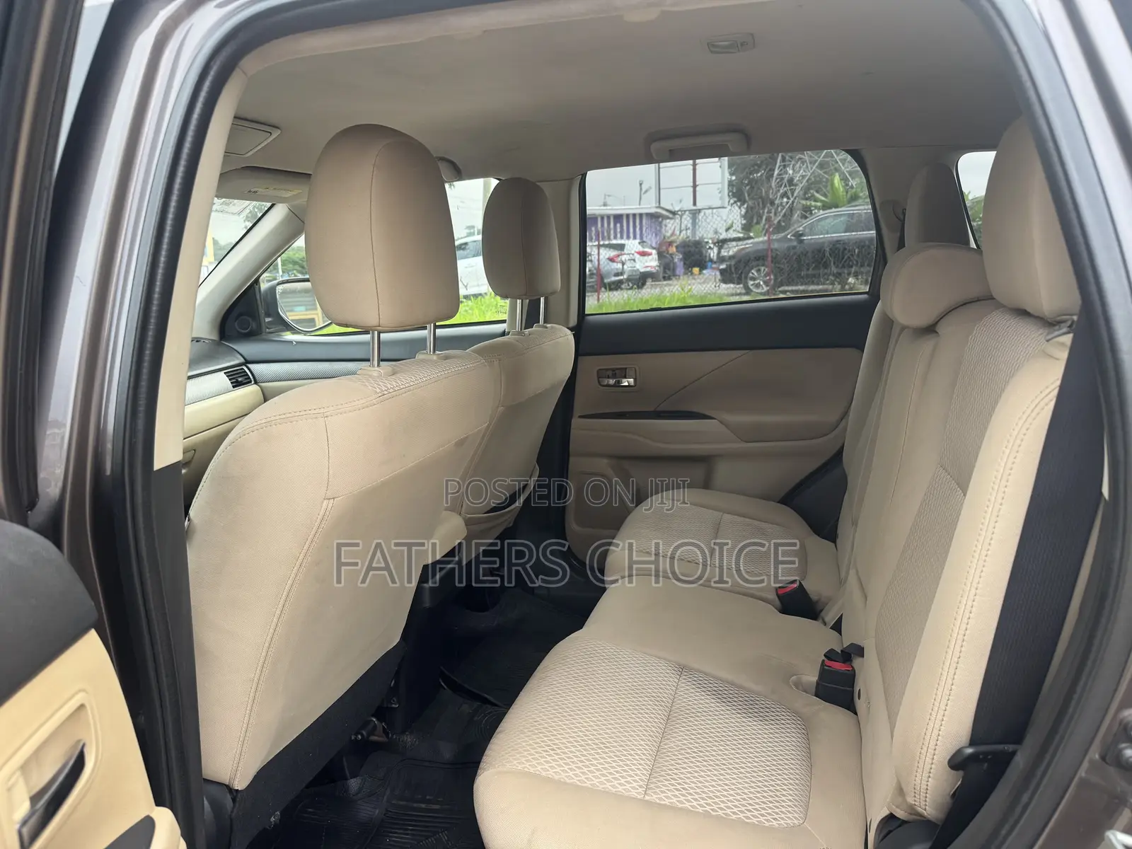 Mitsubishi Outlander SEL FWD 2017 Gray