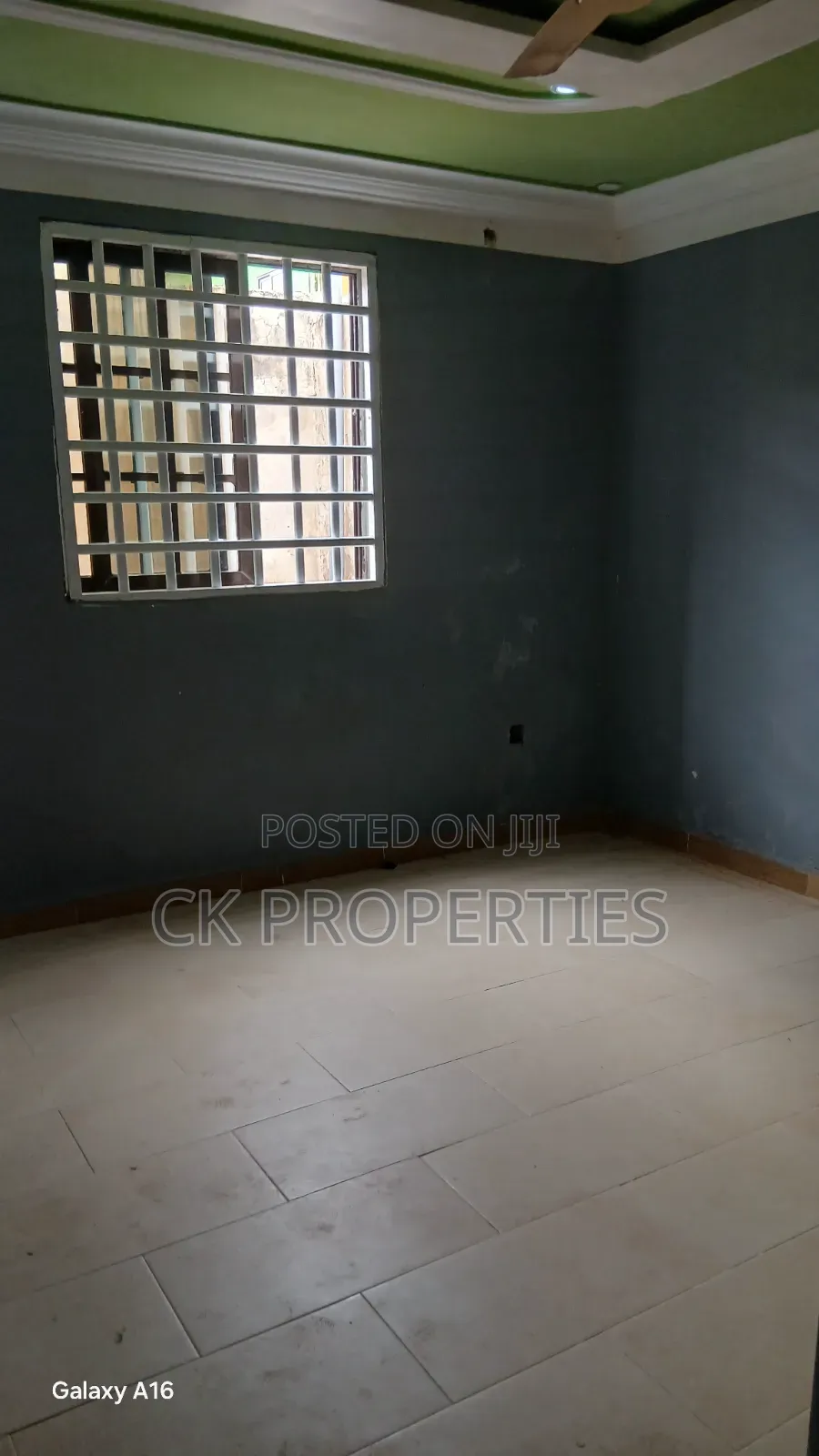 Mini Flat in Pillar 2 for rent