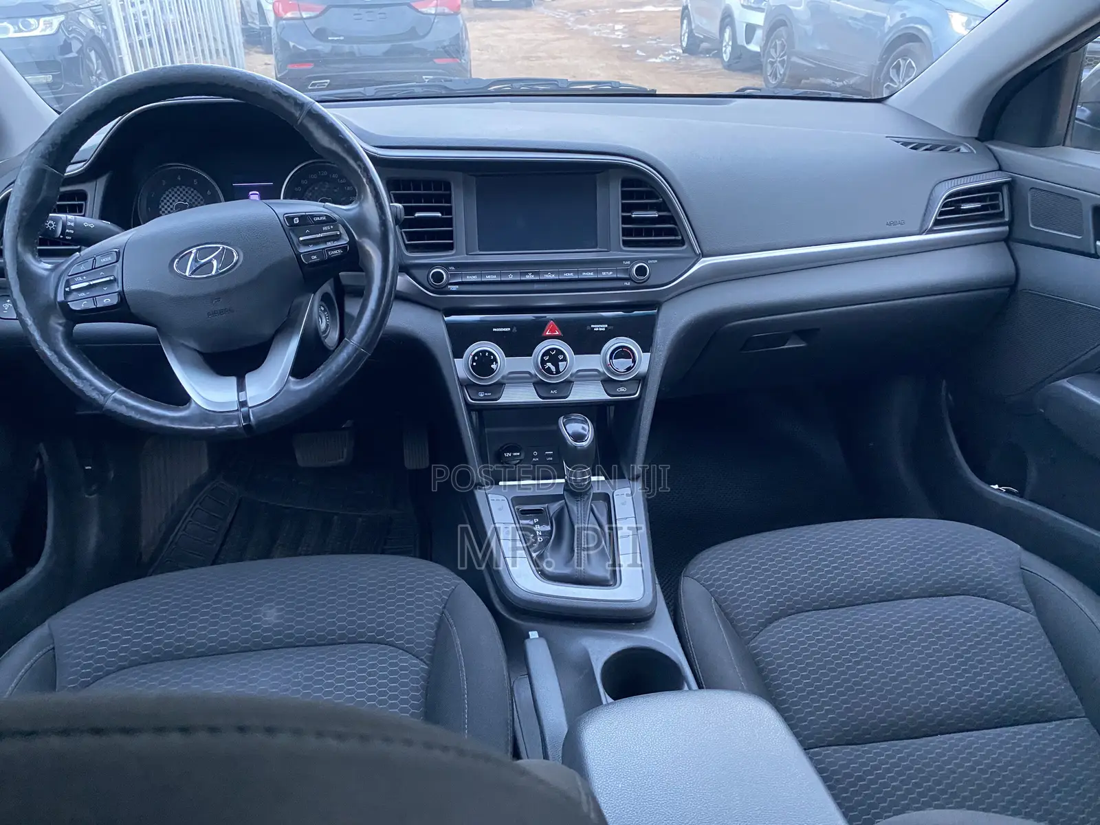 Hyundai Elantra 2019 Black