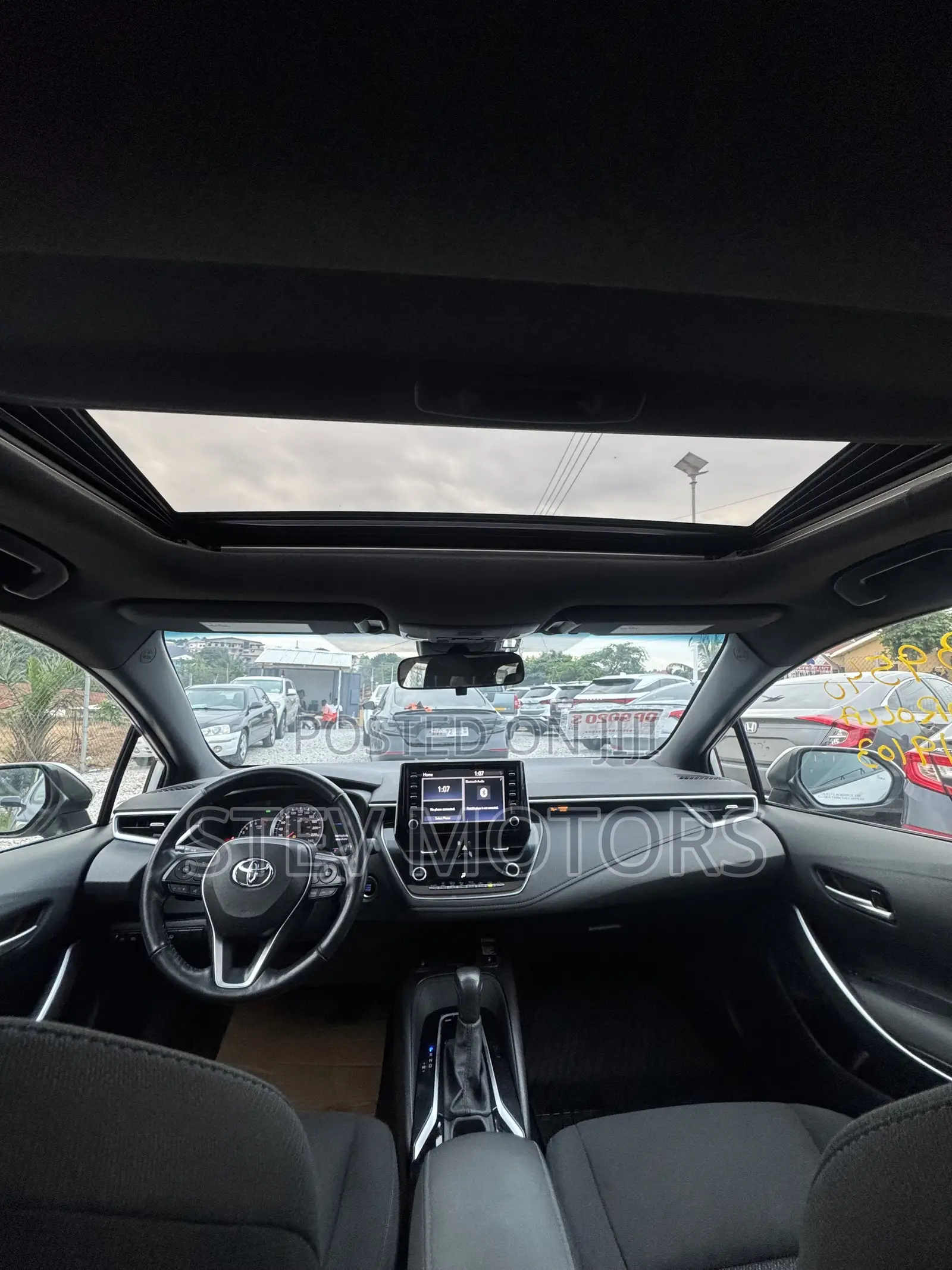 Toyota Corolla SE 2020 Silver