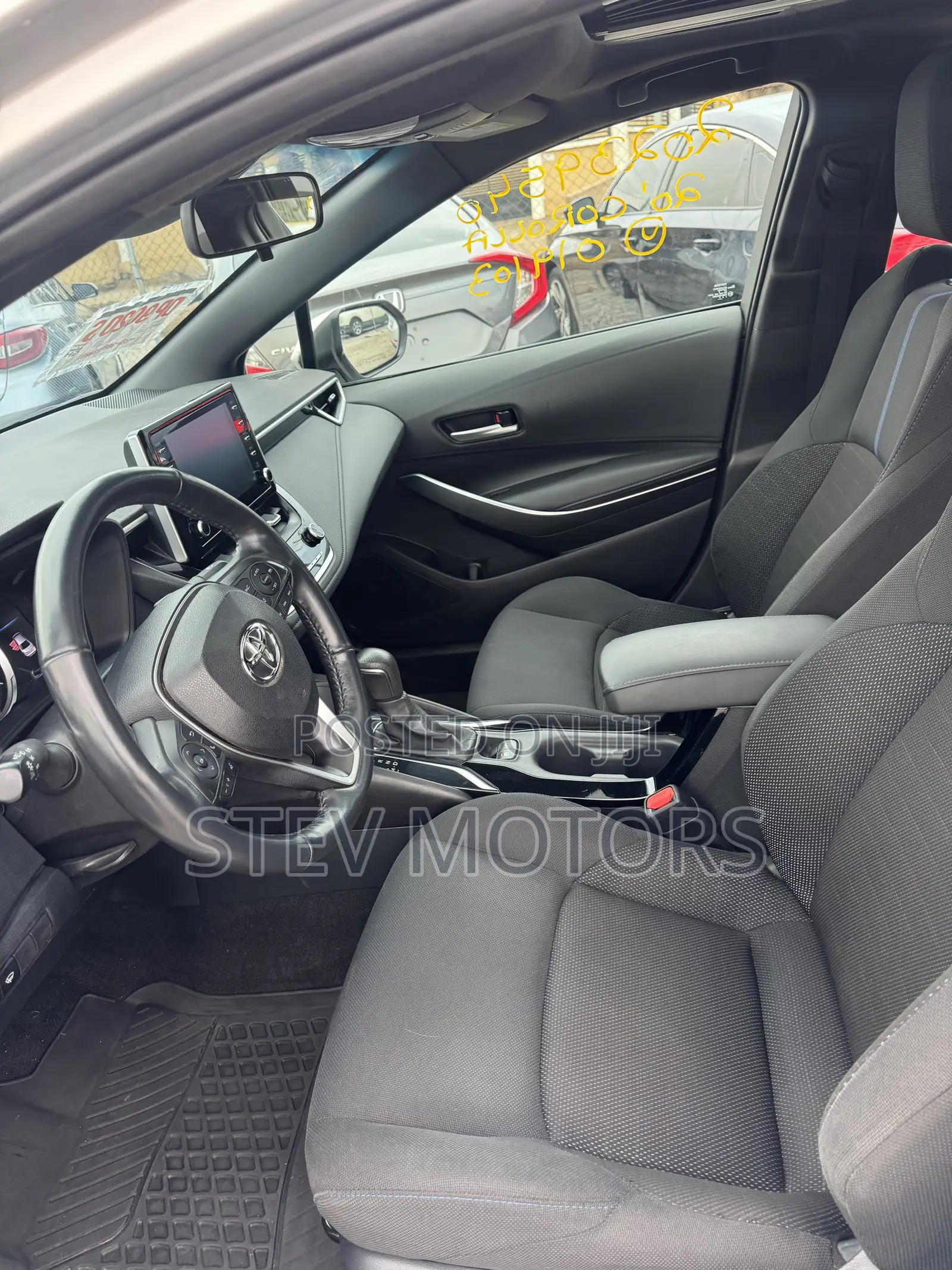 Toyota Corolla SE 2020 Silver