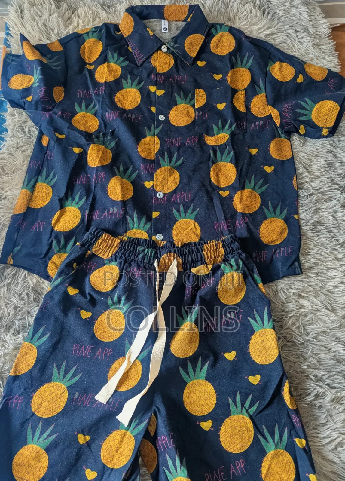 Men’s Pineapple Print Navy Blue 2-Piece Short Set – Vacation Wear