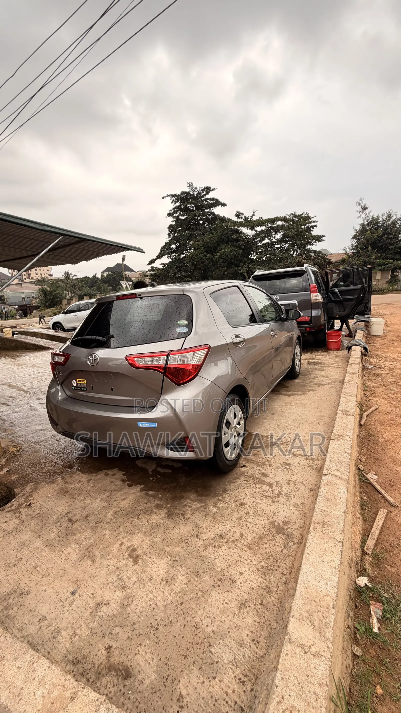 Toyota Vitz 1.3 AWD 3dr 2017 Gray