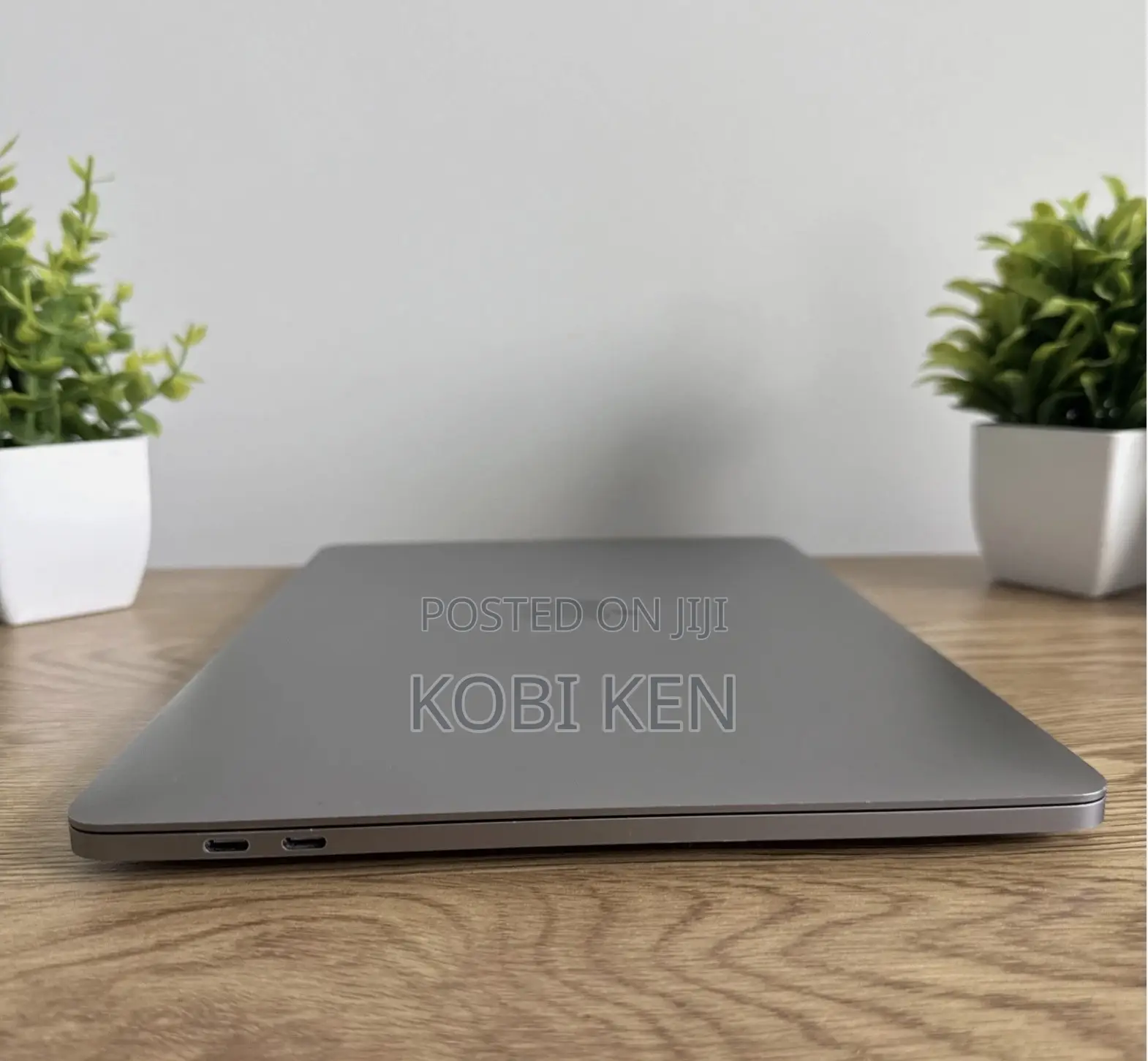 Laptop Apple MacBook Pro 2020 8GB Intel Core i5 SSD 256GB