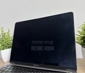 Laptop Apple MacBook Pro 2020 8GB Intel Core i5 SSD 256GB