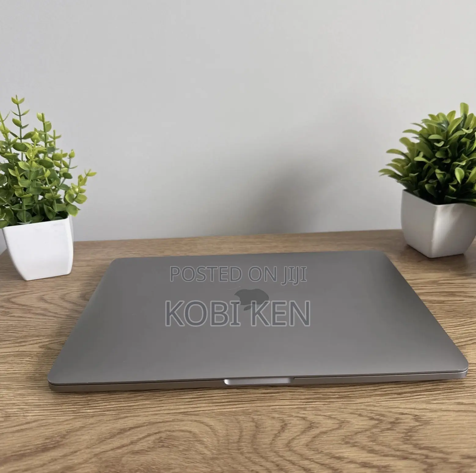Laptop Apple MacBook Pro 2020 8GB Intel Core i5 SSD 256GB