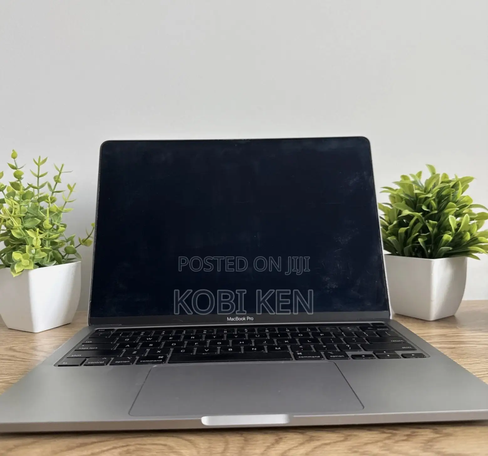 Laptop Apple MacBook Pro 2020 8GB Intel Core i5 SSD 256GB