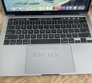Laptop Apple MacBook Pro 2020 8GB Intel Core i5 SSD 256GB