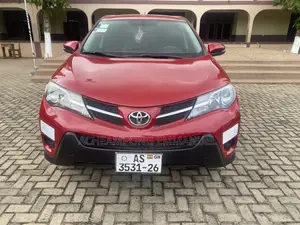 Toyota RAV4 XLE AWD (2.5L 4cyl 6A) 2016 Red