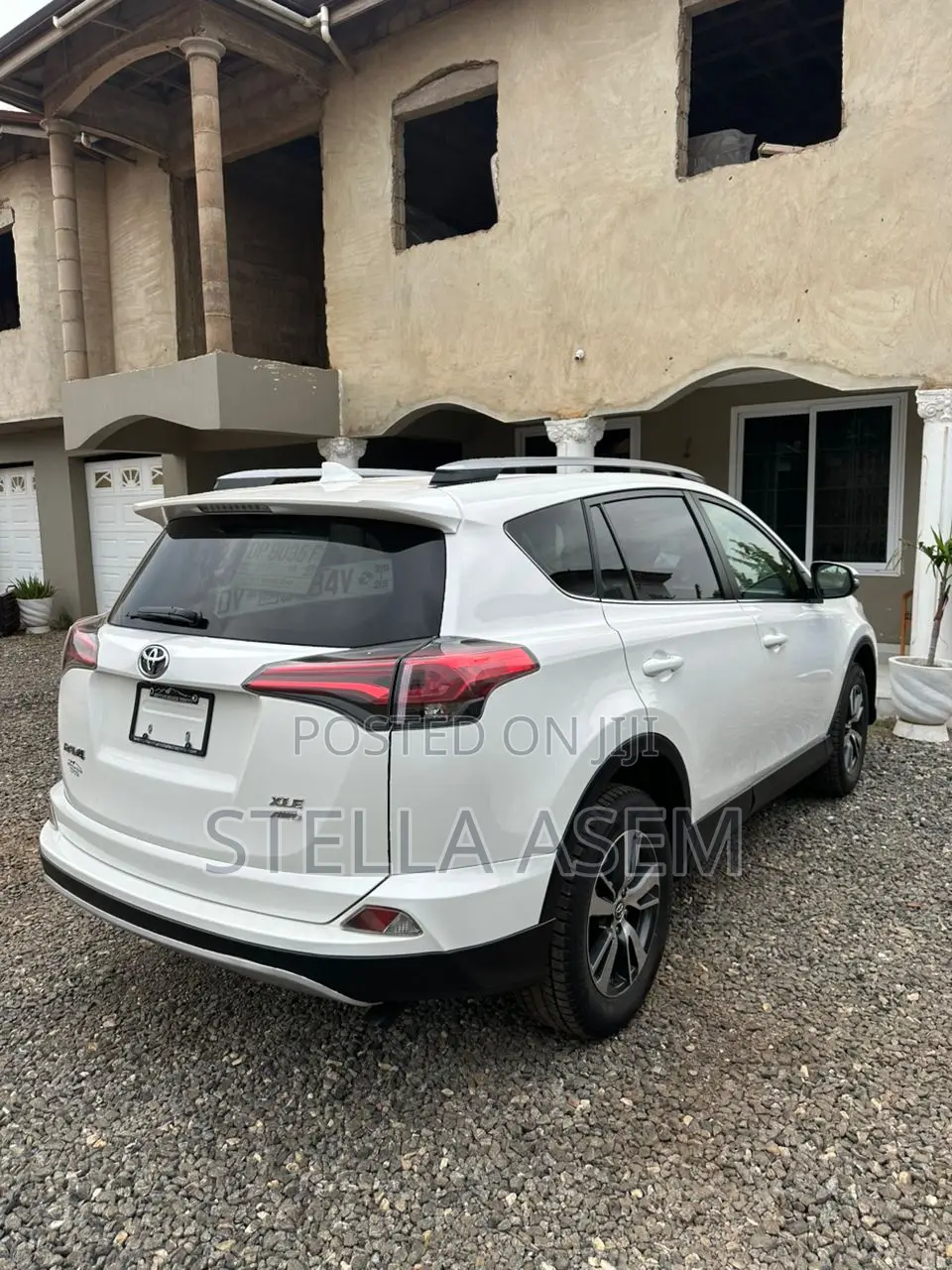 Toyota RAV4 2017 White