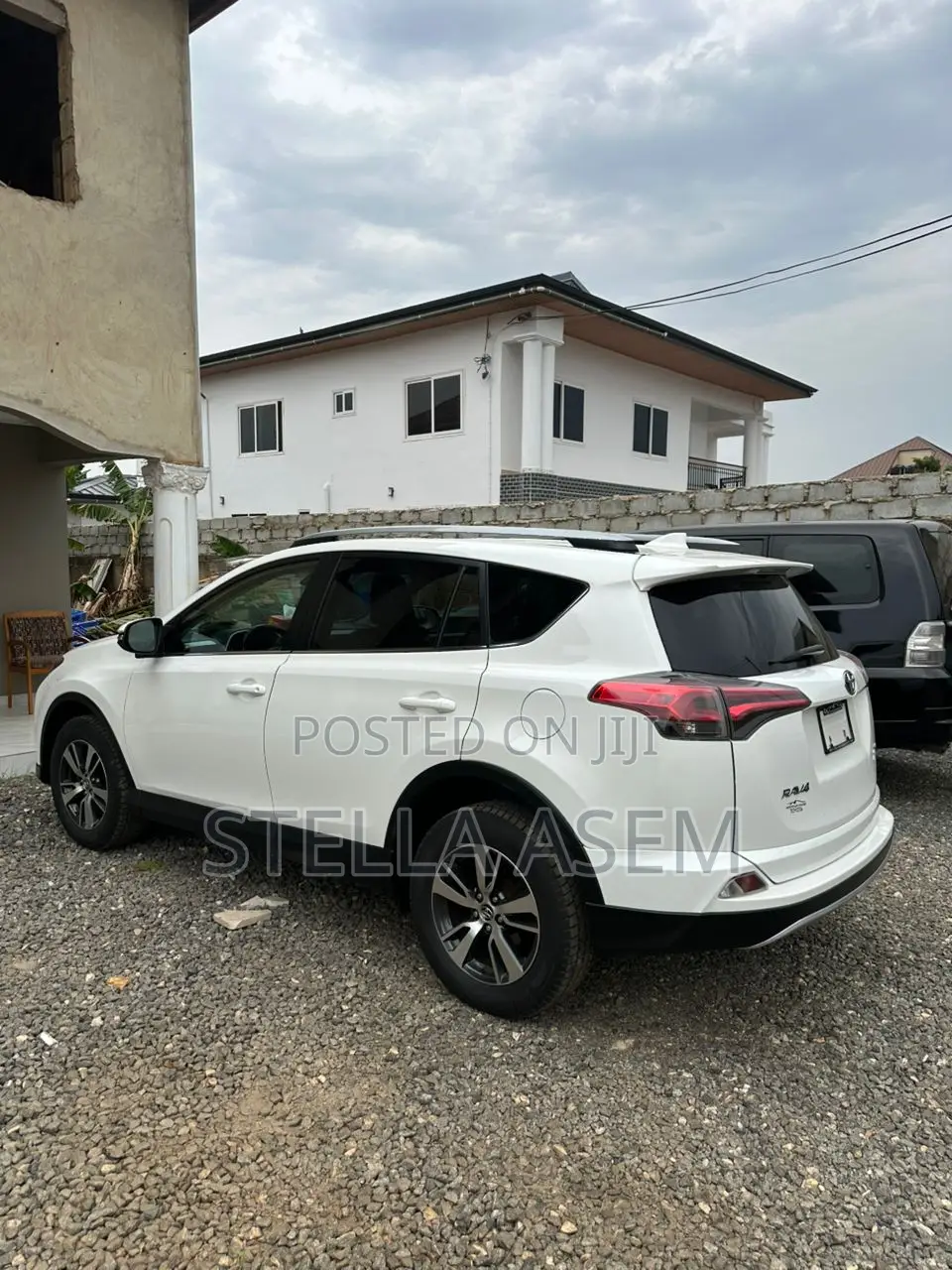 Toyota RAV4 2017 White
