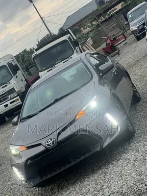 Toyota Corolla 2016 Brown