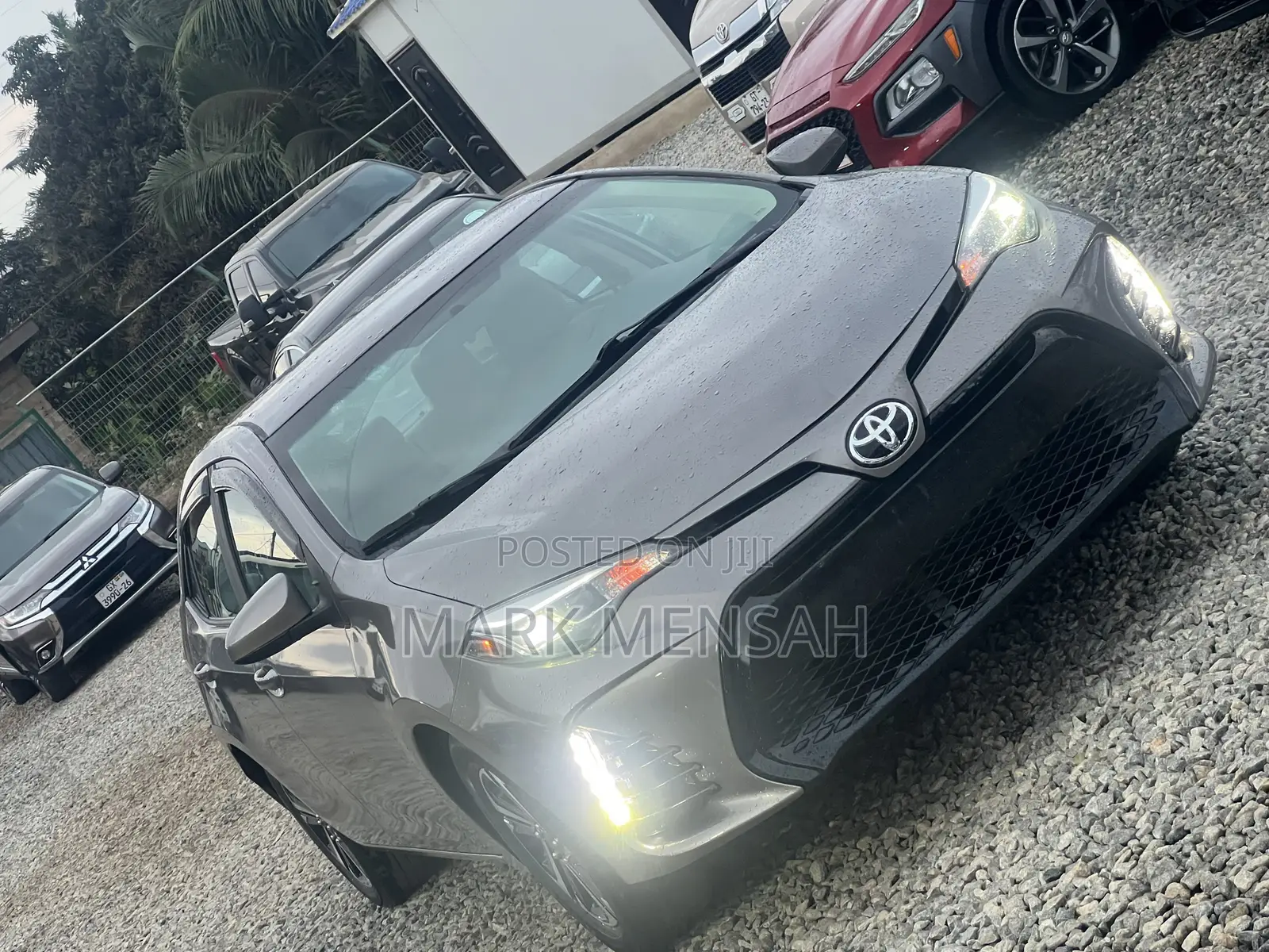 Toyota Corolla 2016 Brown