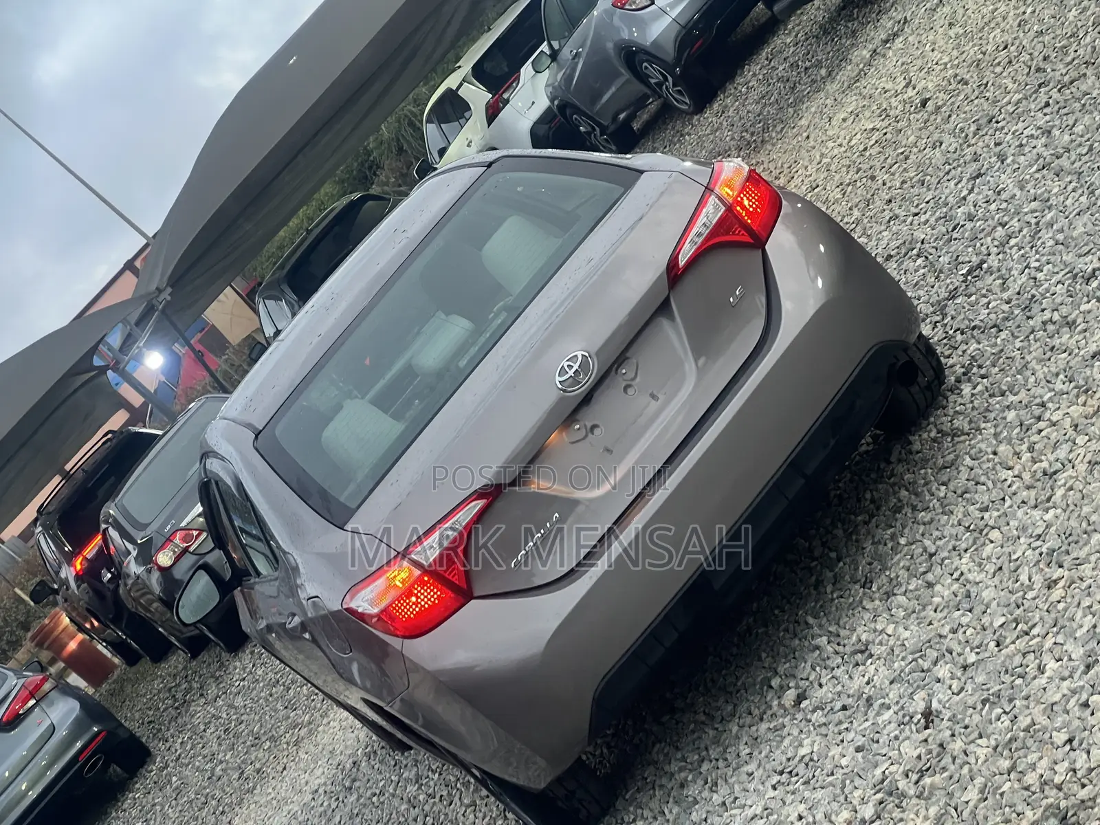 Toyota Corolla 2016 Brown