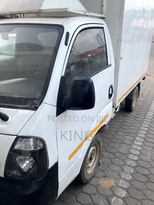 Cargo Truck
