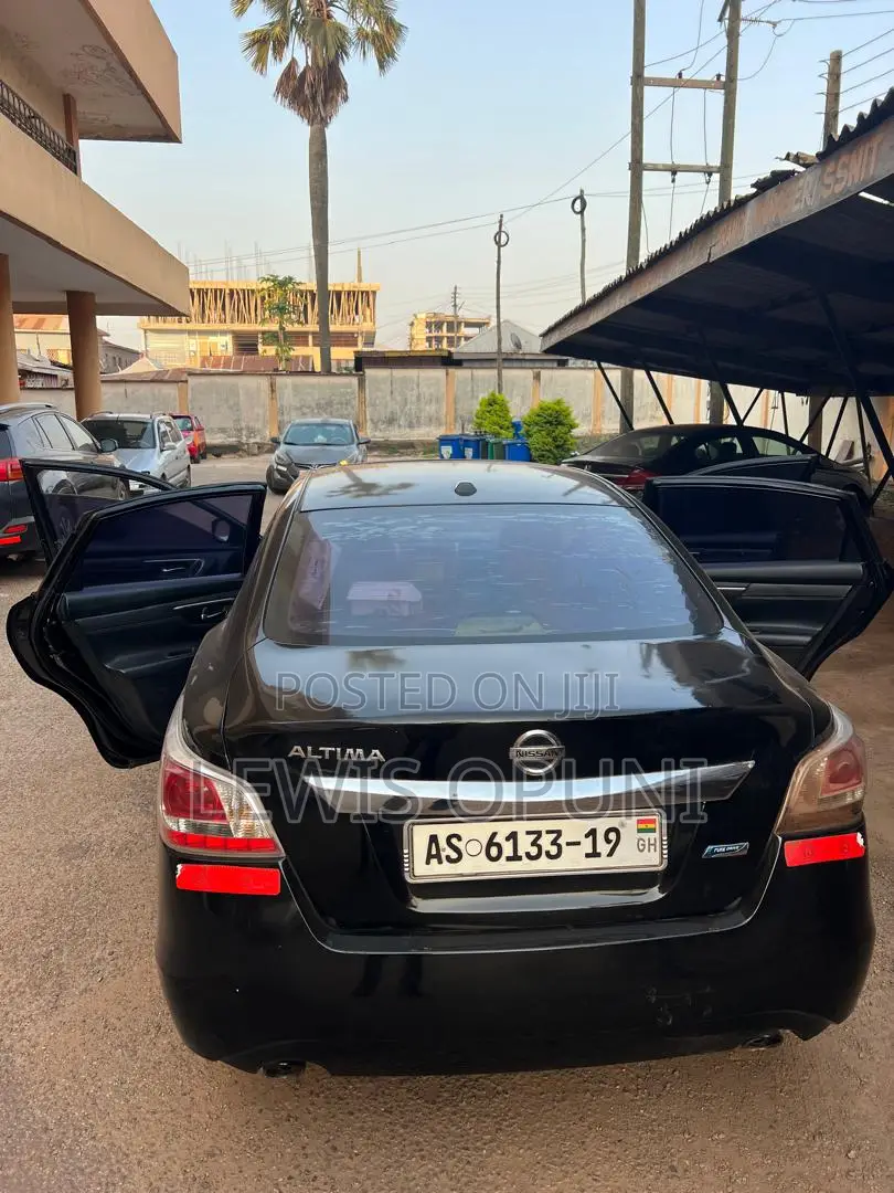 Nissan Altima 2.5 SL 4dr Sedan (2.5L 4cyl CVT) 2014 Black