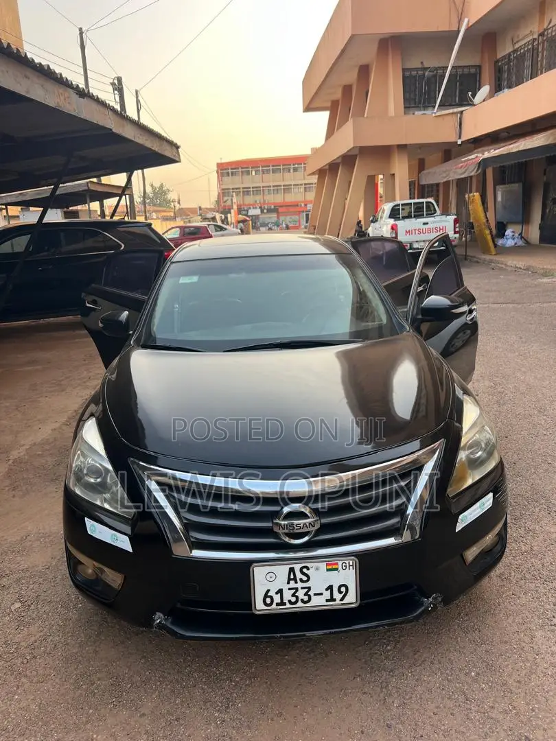 Nissan Altima 2.5 SL 4dr Sedan (2.5L 4cyl CVT) 2014 Black