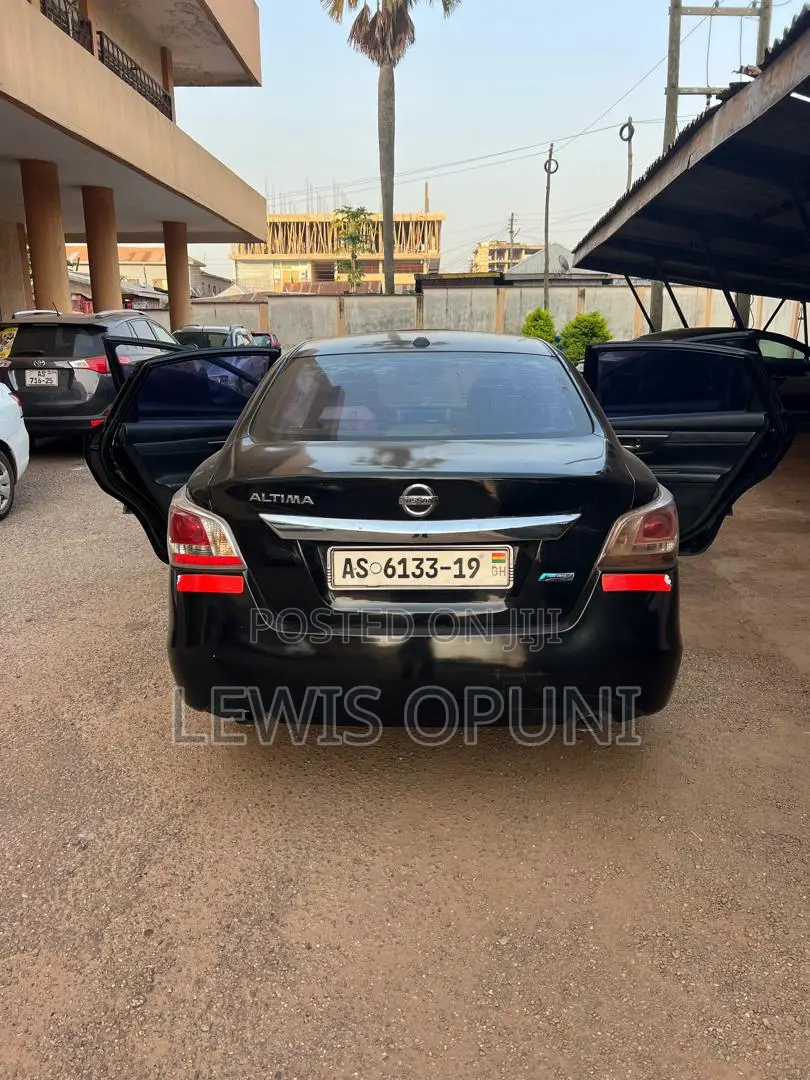 Nissan Altima 2.5 SL 4dr Sedan (2.5L 4cyl CVT) 2014 Black