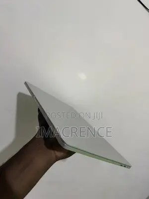 Laptop Apple MacBook Pro 2019 16GB Intel Core i7 SSD 256GB