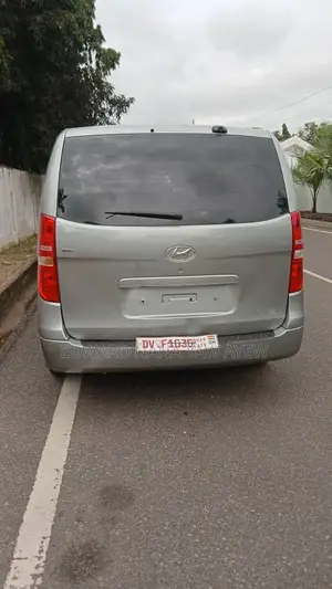 Hyundai Starex 2016 Grey