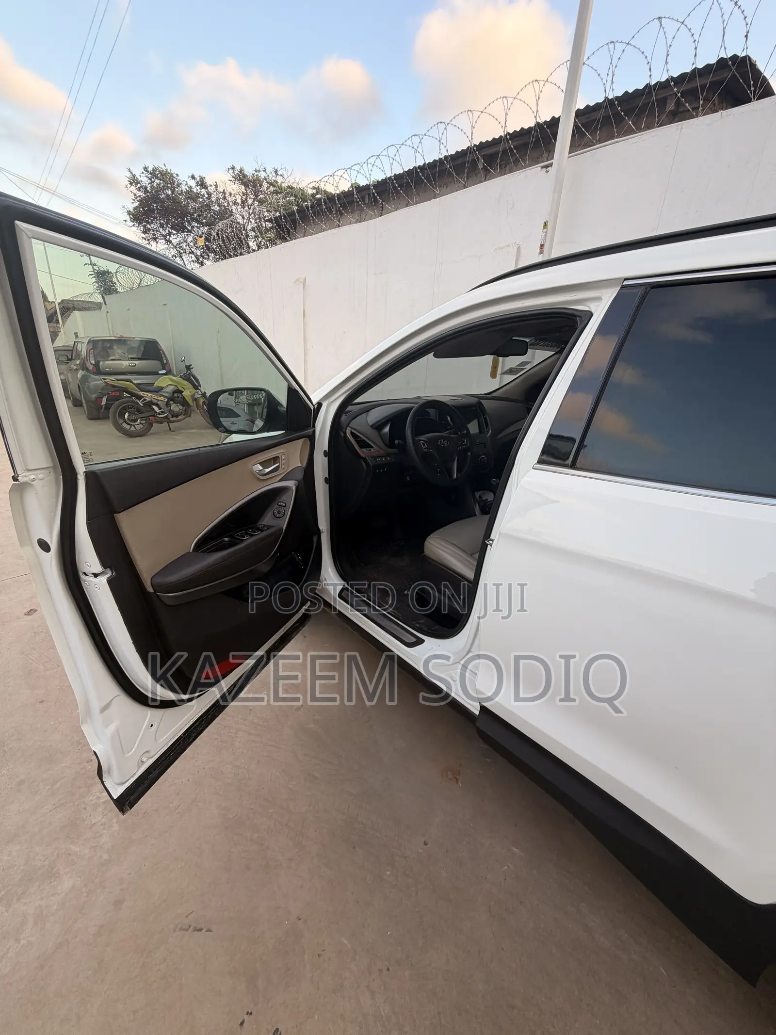 Hyundai Santa Fe Sport 2013 White