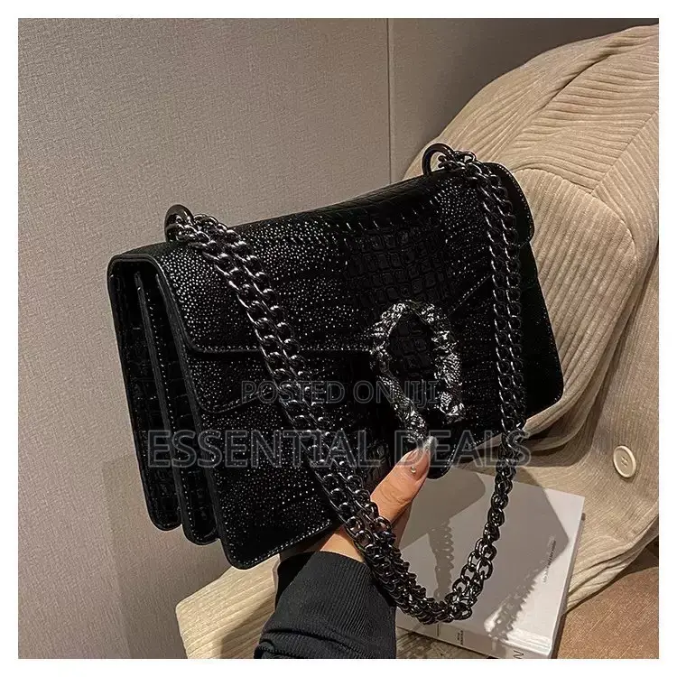 Classy Girlies Hand Bag