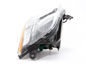 Nissan Sentra 2010-2012 Halogen Head Light