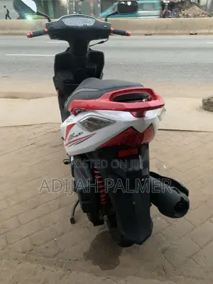 Suzuki Lets 2024 White