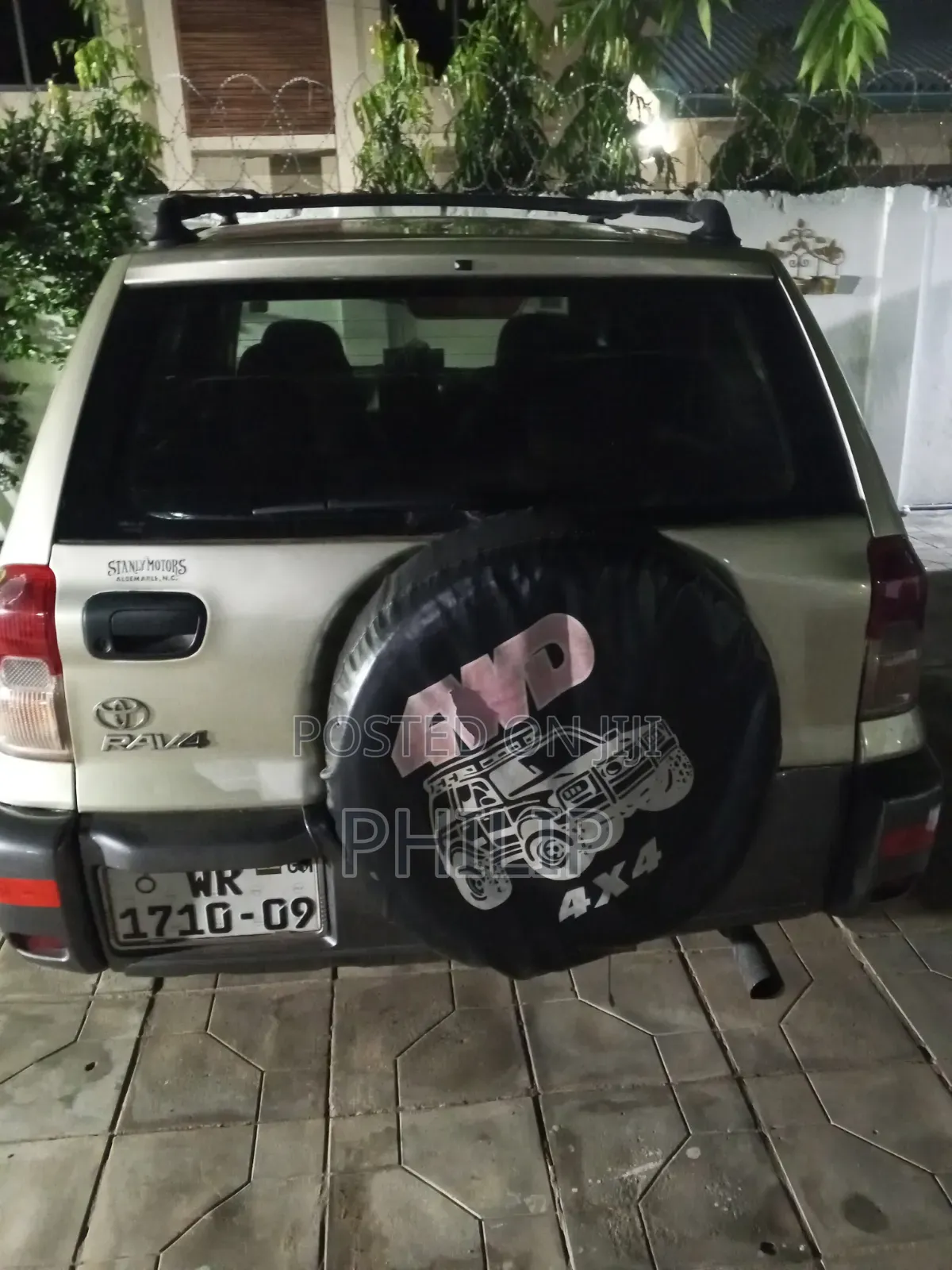 Toyota RAV4 2002 Gold