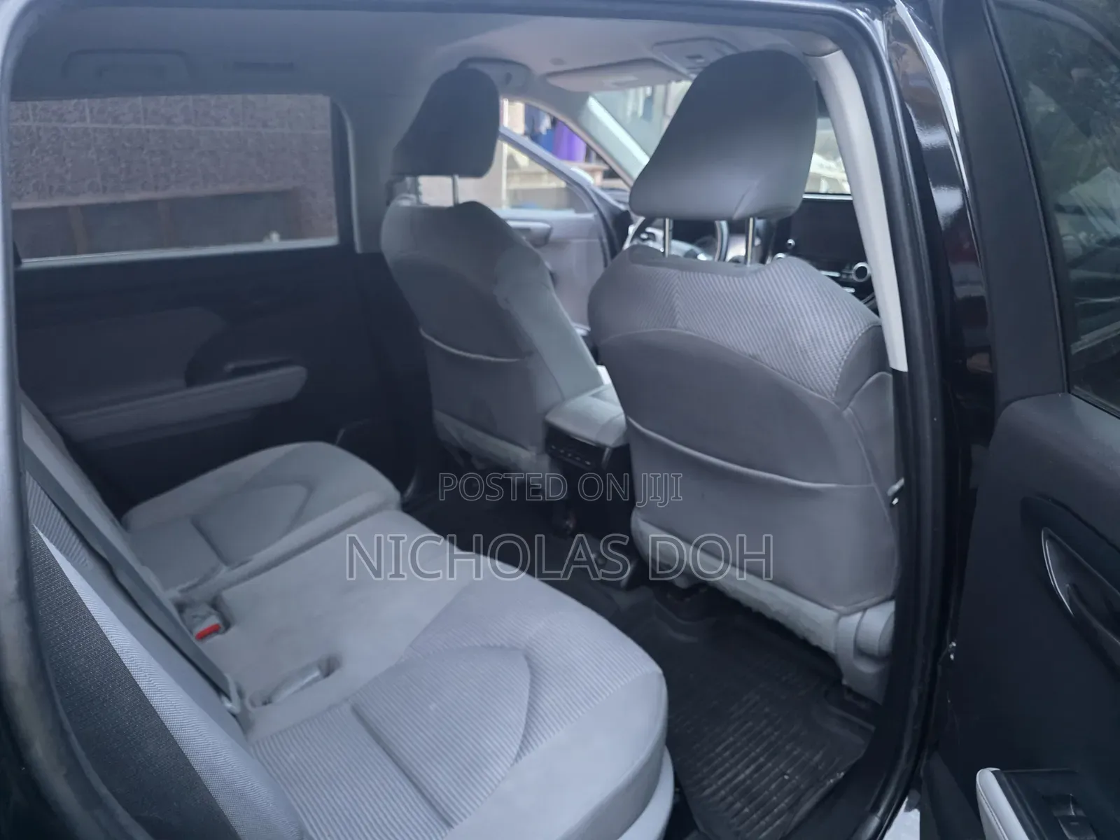 Toyota Highlander LE AWD 2023 Black