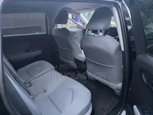 Toyota Highlander LE AWD 2023 Black